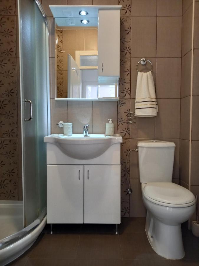 Apartman Marija Парачин Екстериор снимка