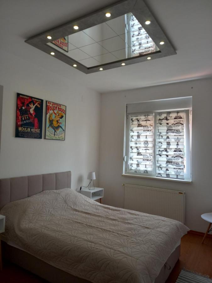 Apartman Marija Парачин Екстериор снимка